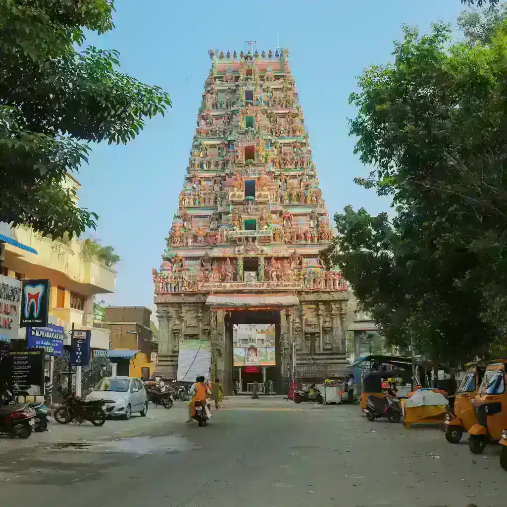 Chennai: Best Attractions, Beautiful Views & Rich